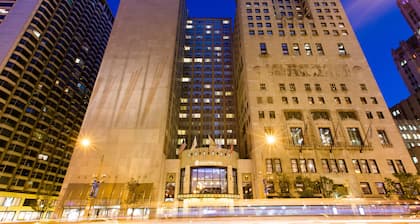 InterContinental Chicago Magnificent Mile, an IHG Hotel